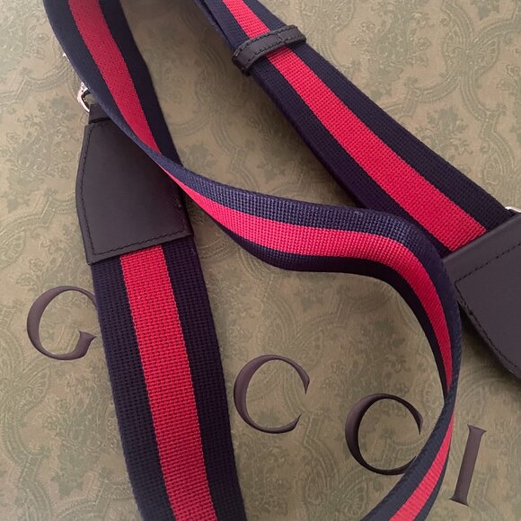 NWT GUCCI MEDIUM TOTE BAG WITH INTERLOCKING G - Picture 5 of 7